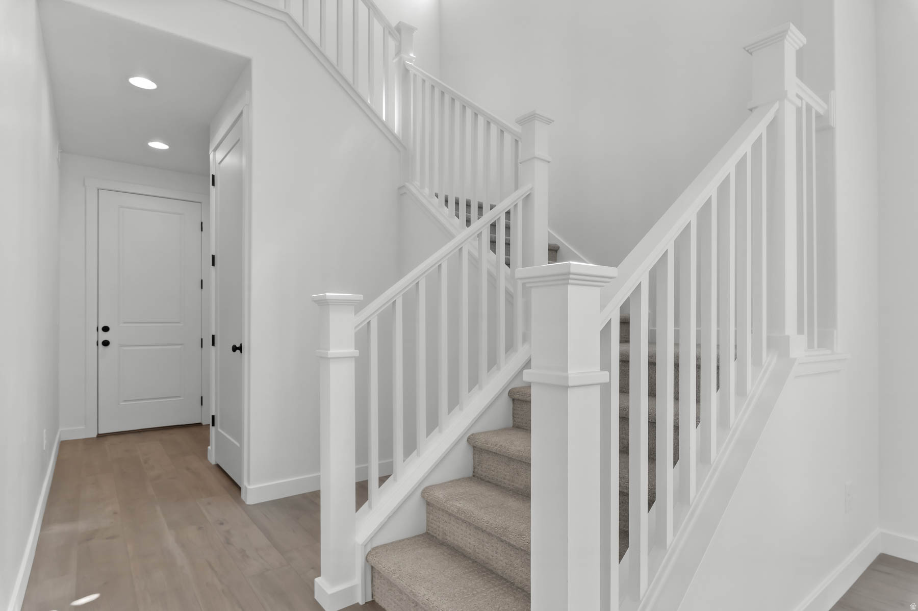 AMBERLY PLACE 12 - Residential