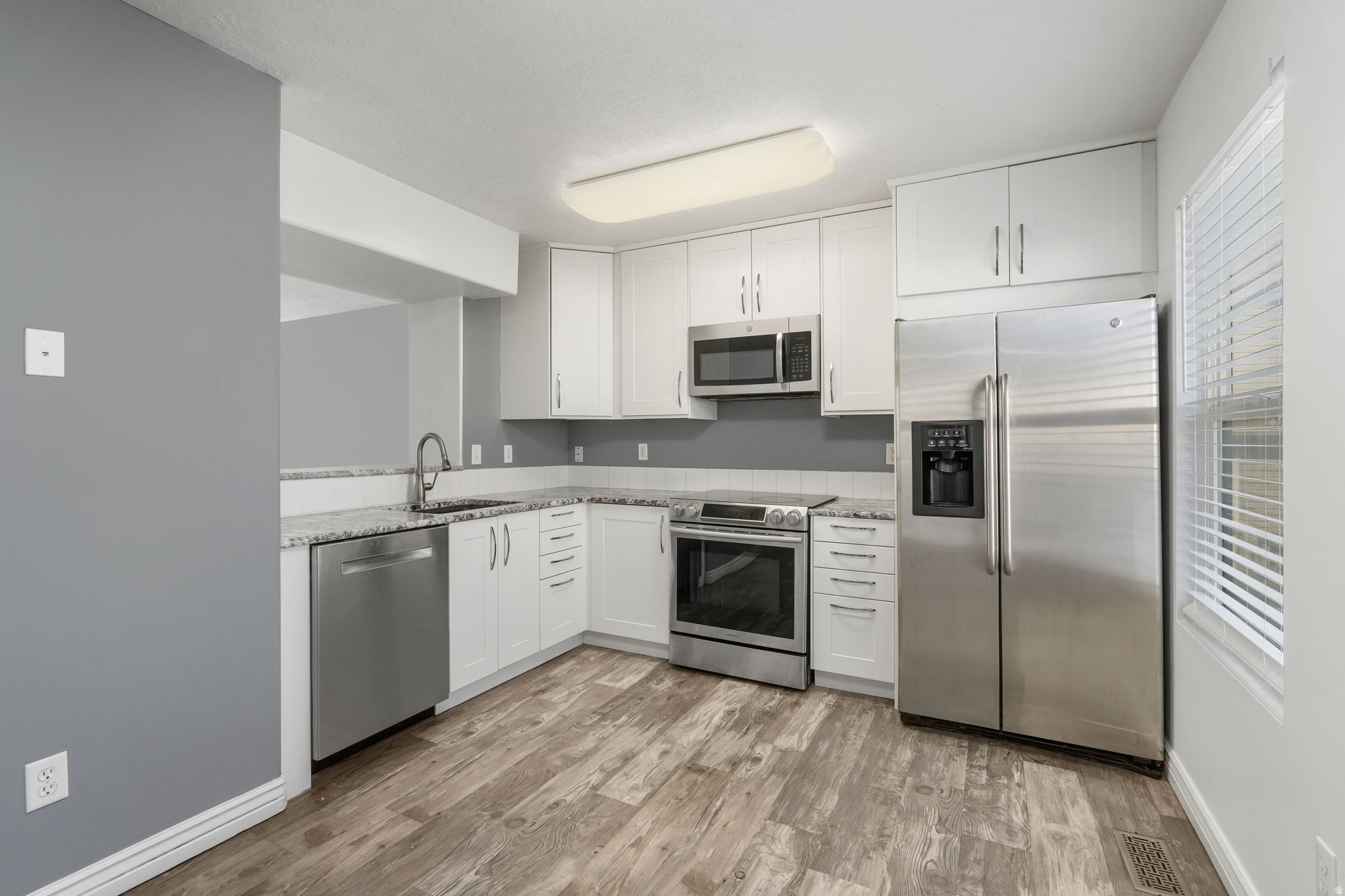 COLD SPRINGS - Residential