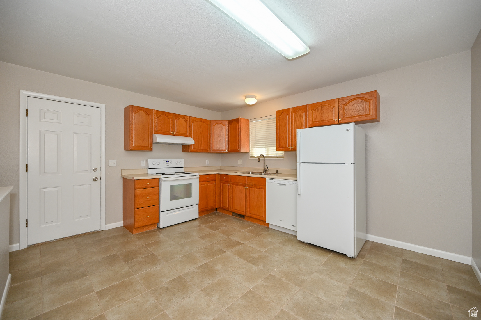 LOBO #1 - Residential Lease