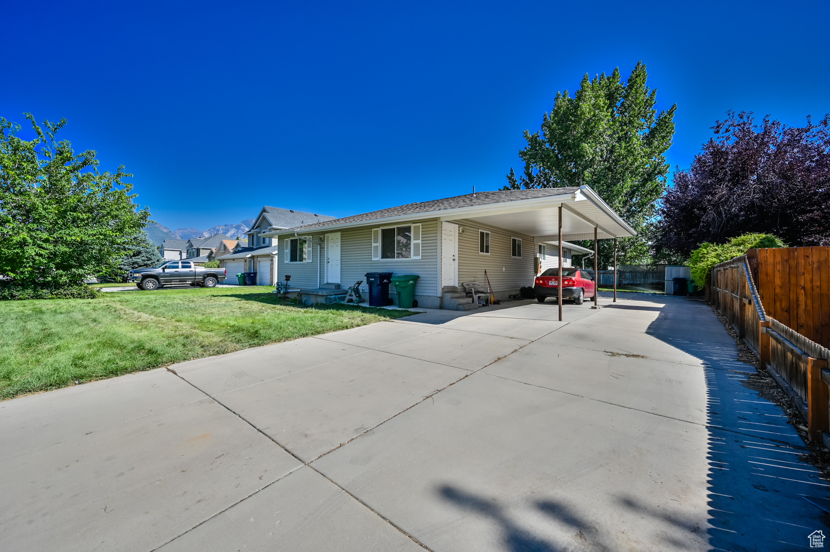 LOBO #1 - Residential Lease