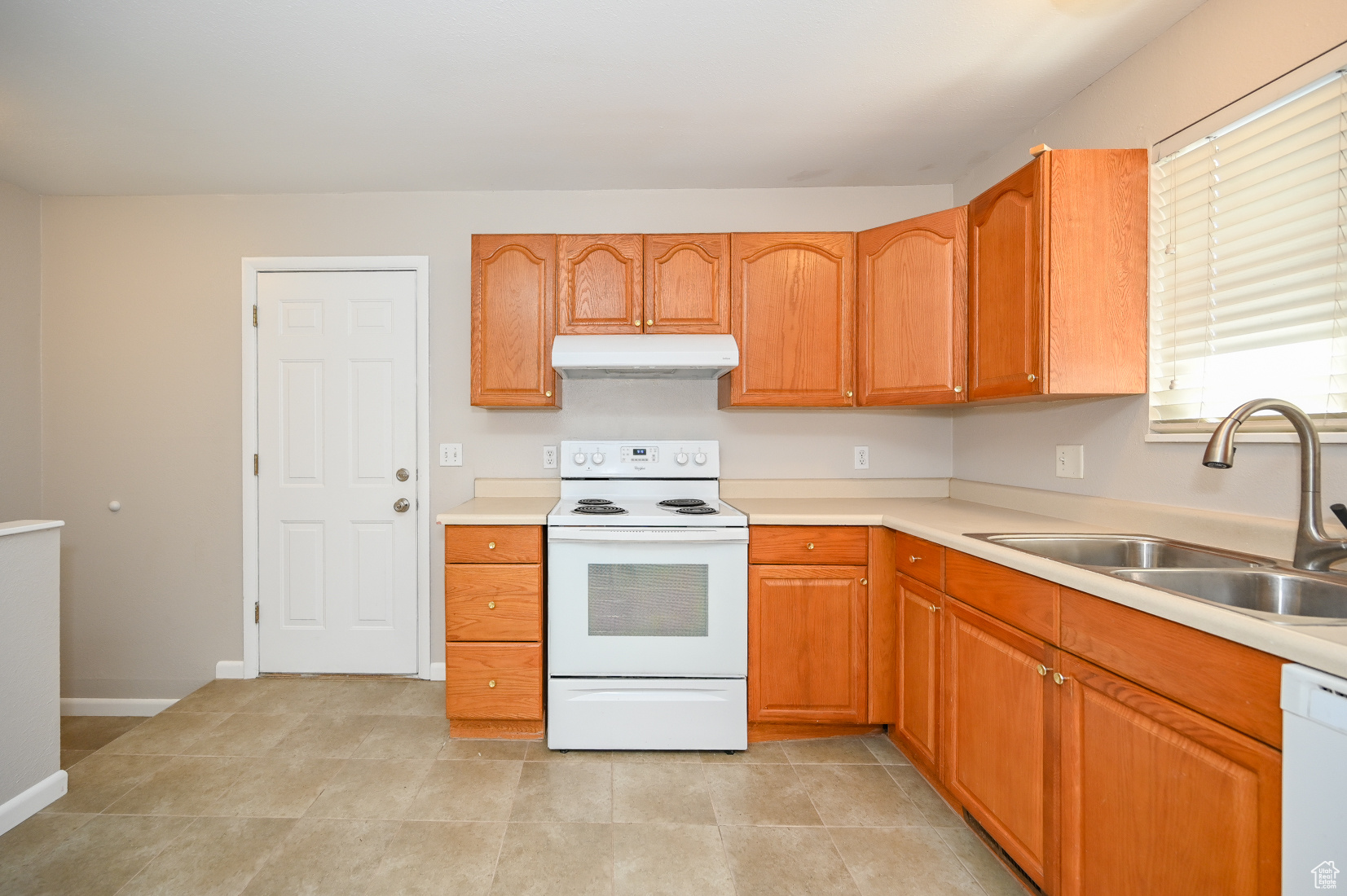 LOBO #1 - Residential Lease