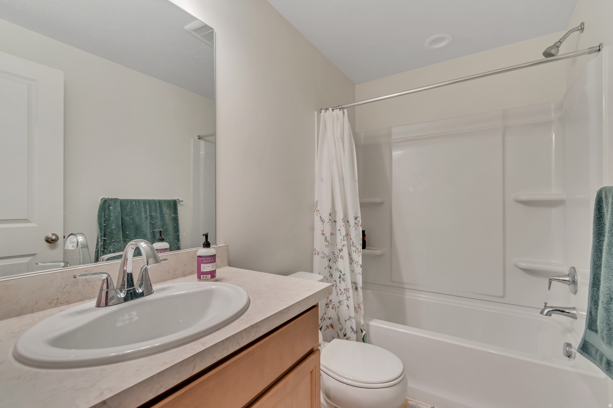 DAYBREAK - Residential