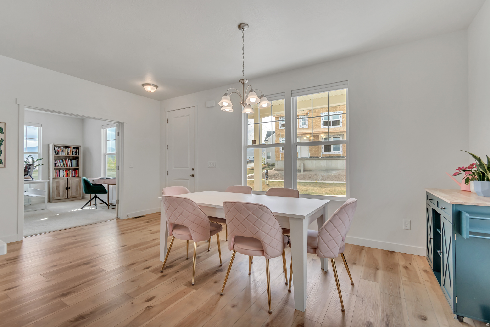 DAYBREAK - Residential