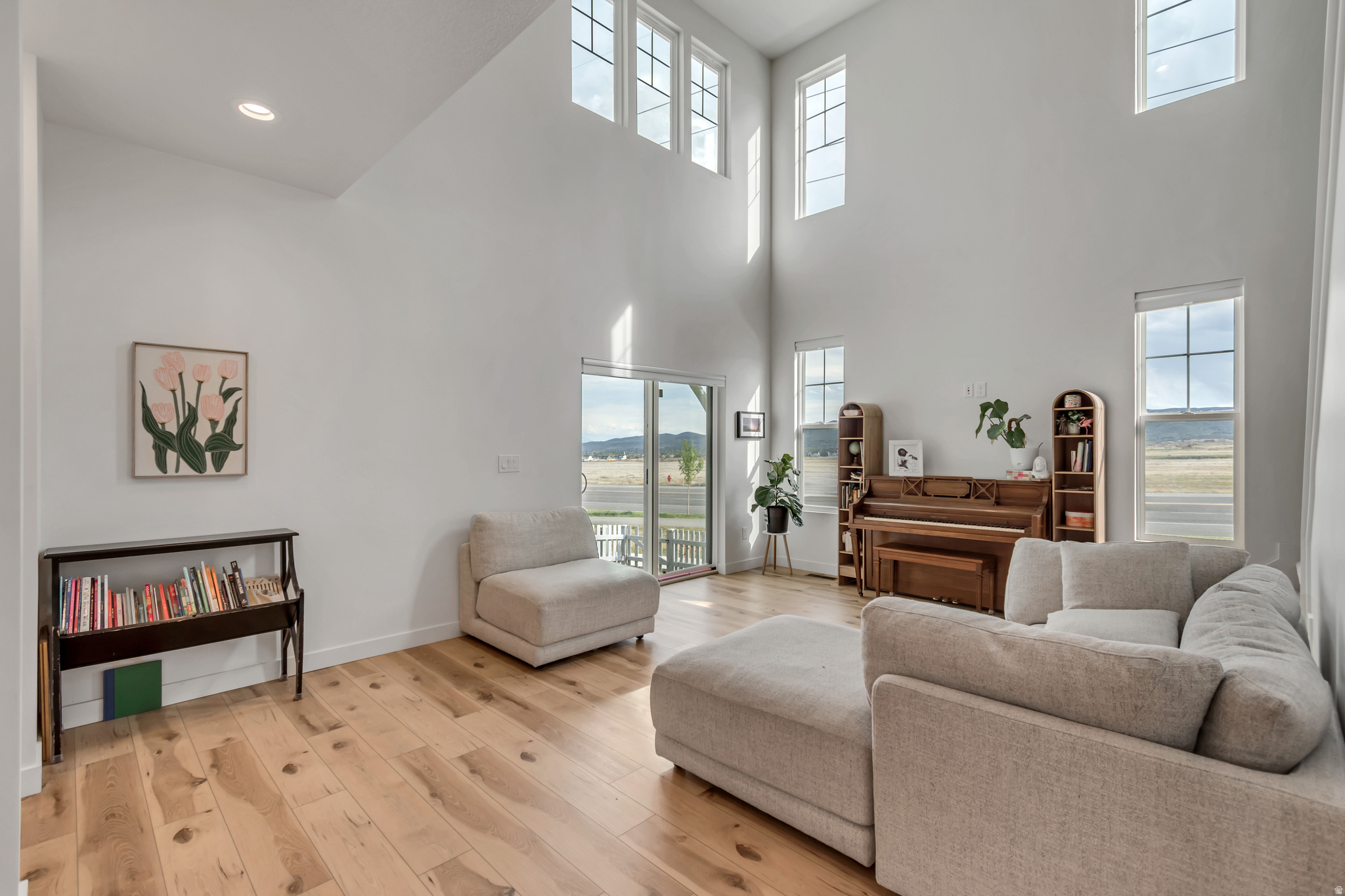 DAYBREAK - Residential