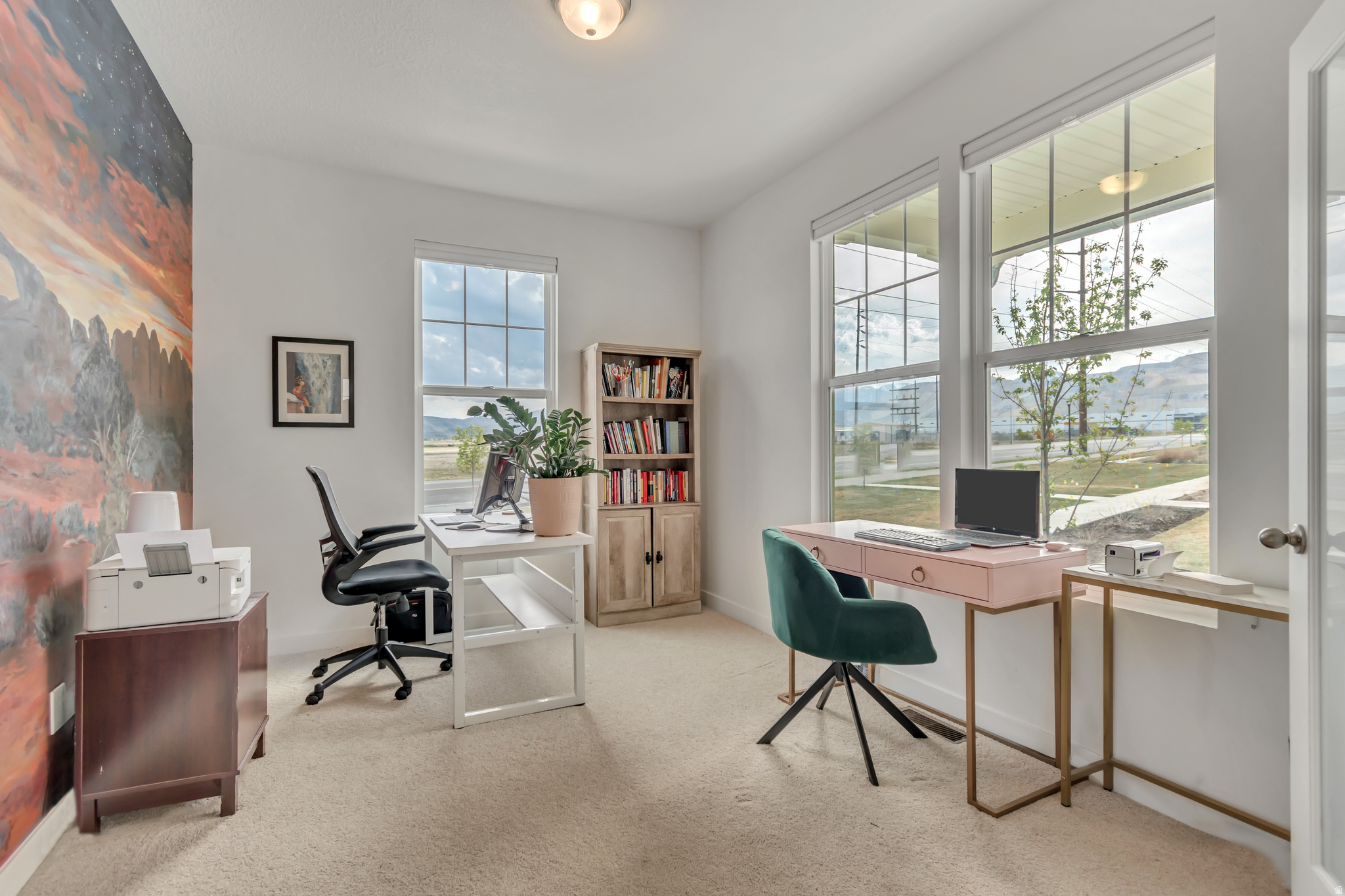 DAYBREAK - Residential