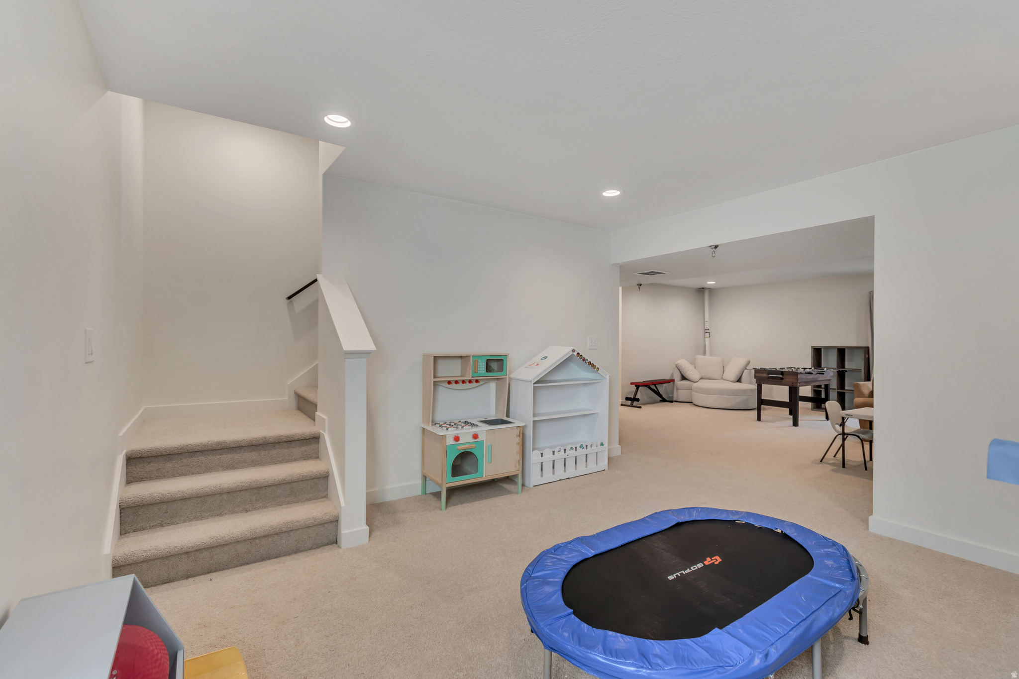 DAYBREAK - Residential