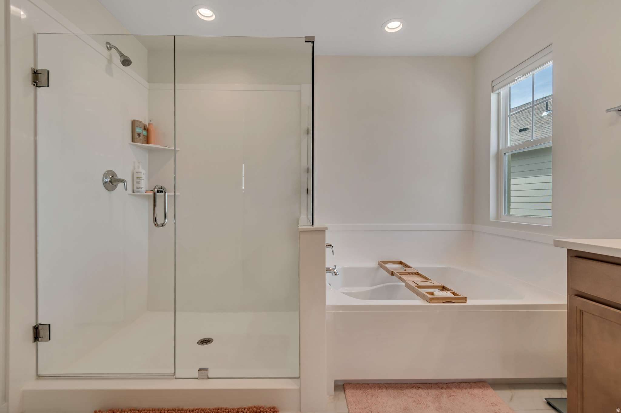 DAYBREAK - Residential