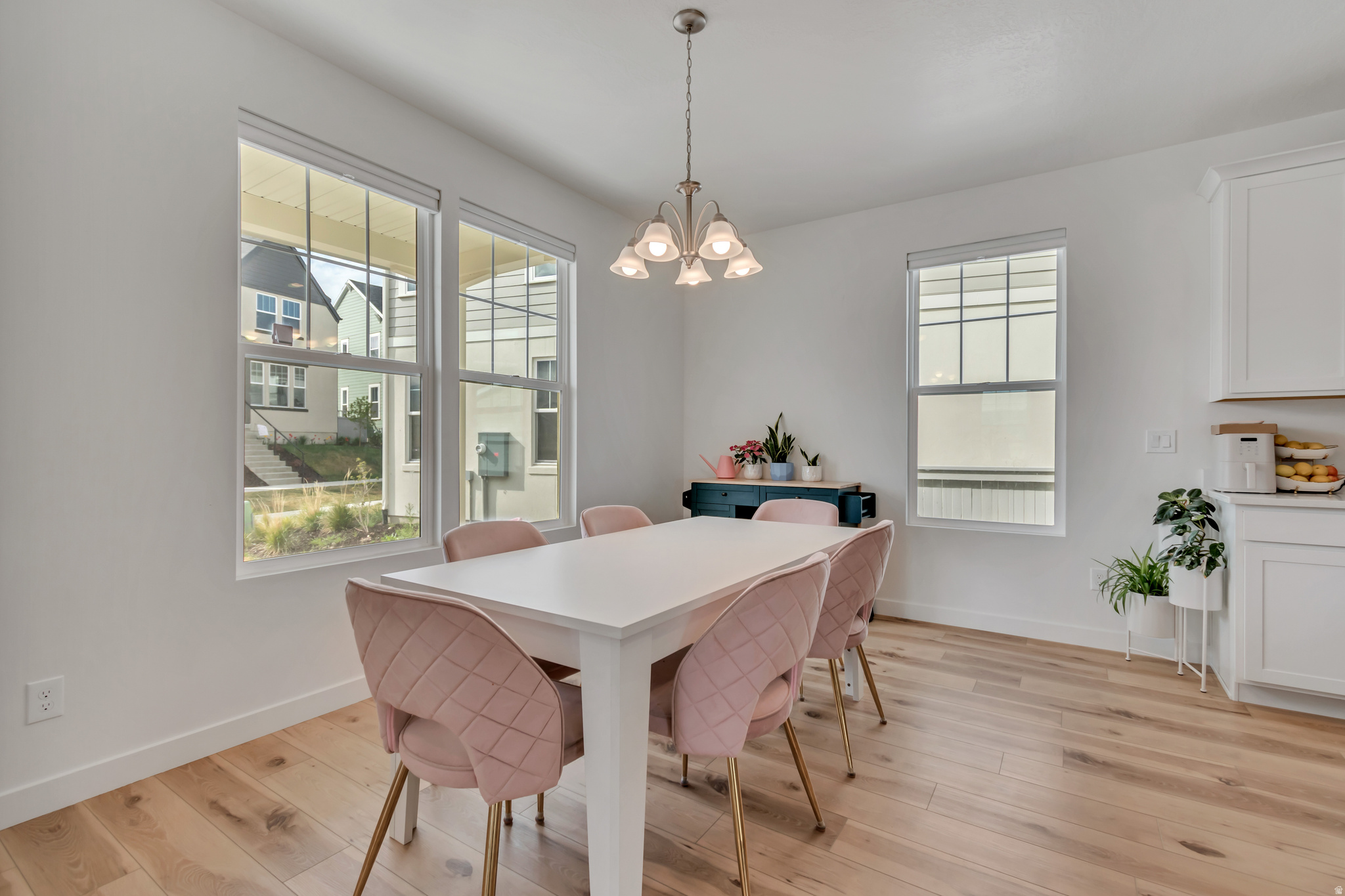 DAYBREAK - Residential