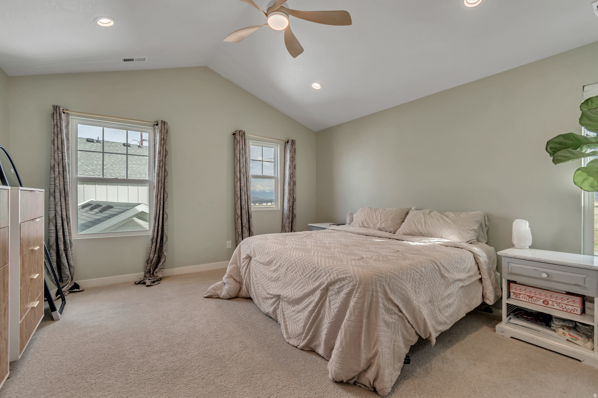 DAYBREAK - Residential