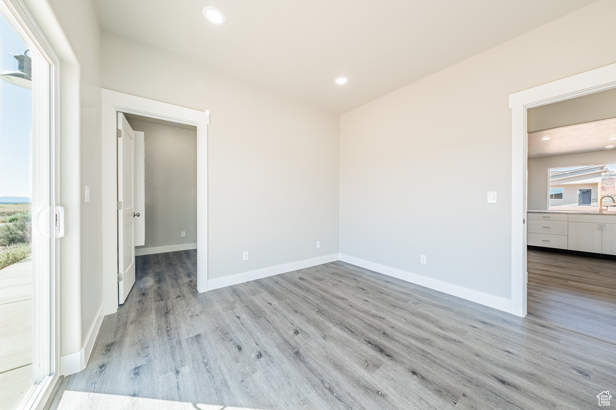 SUNFLOWER VALLEY ESTATES - Residential