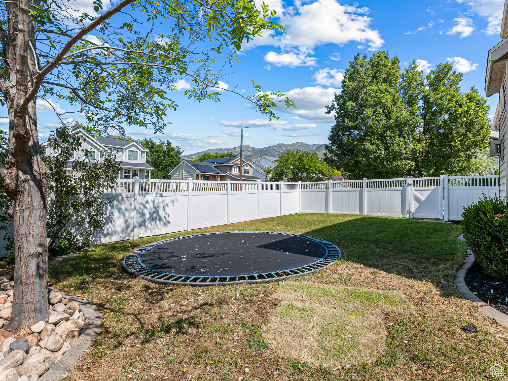 COLUMBIA HEIGHTS - Residential