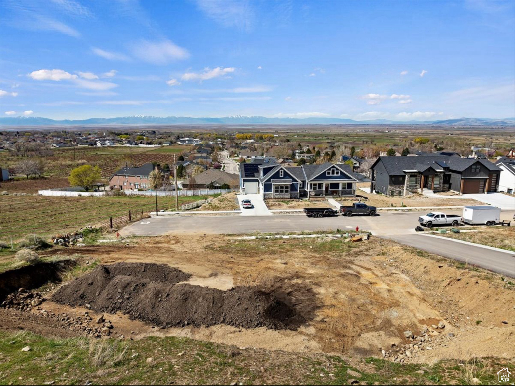 MOUNT PLEASANT ESTAT - Land