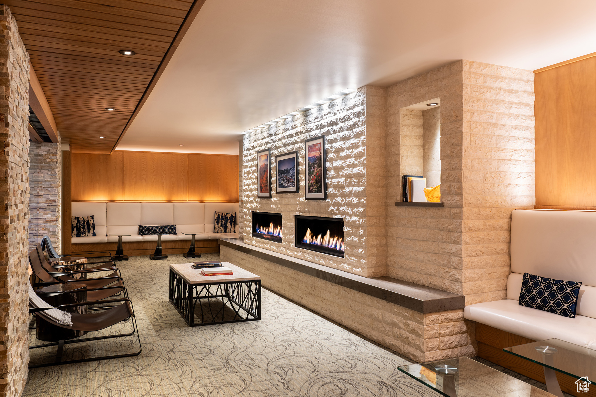 WALDORF ASTORIA - Residential