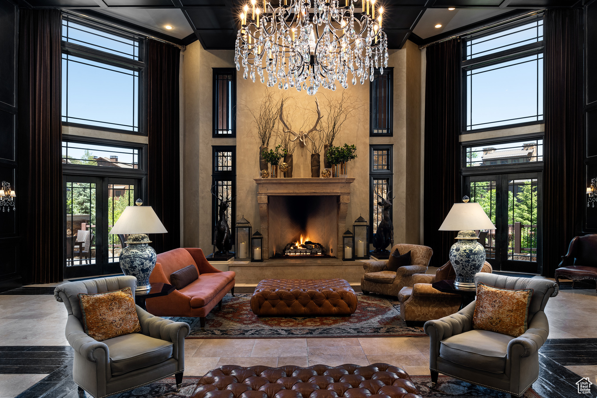 WALDORF ASTORIA - Residential