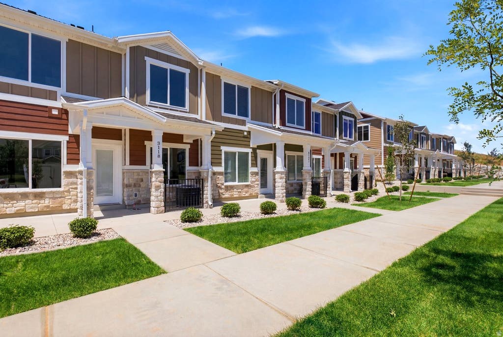 Photo of 3102 N 1675 E #108, Layton, UT 84040 (MLS # 2179446)