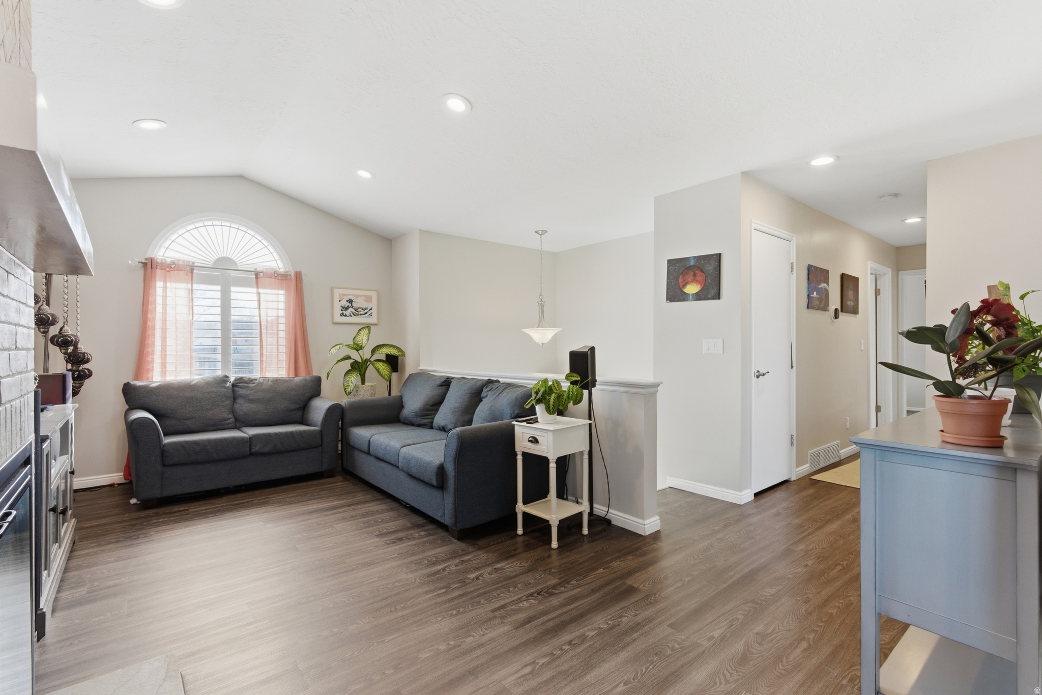 EVERGREEN FARMS - Residential