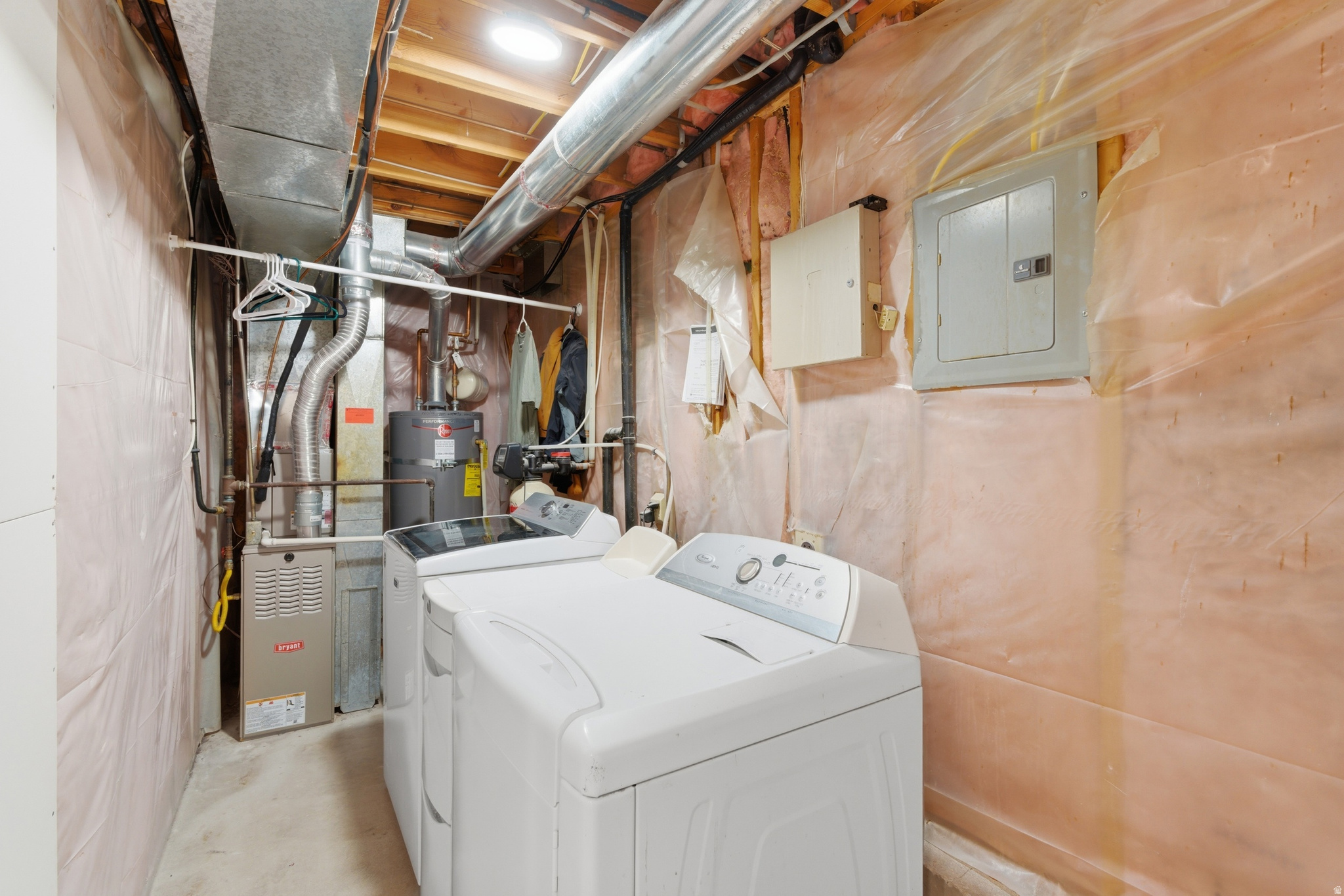 EVERGREEN FARMS - Residential