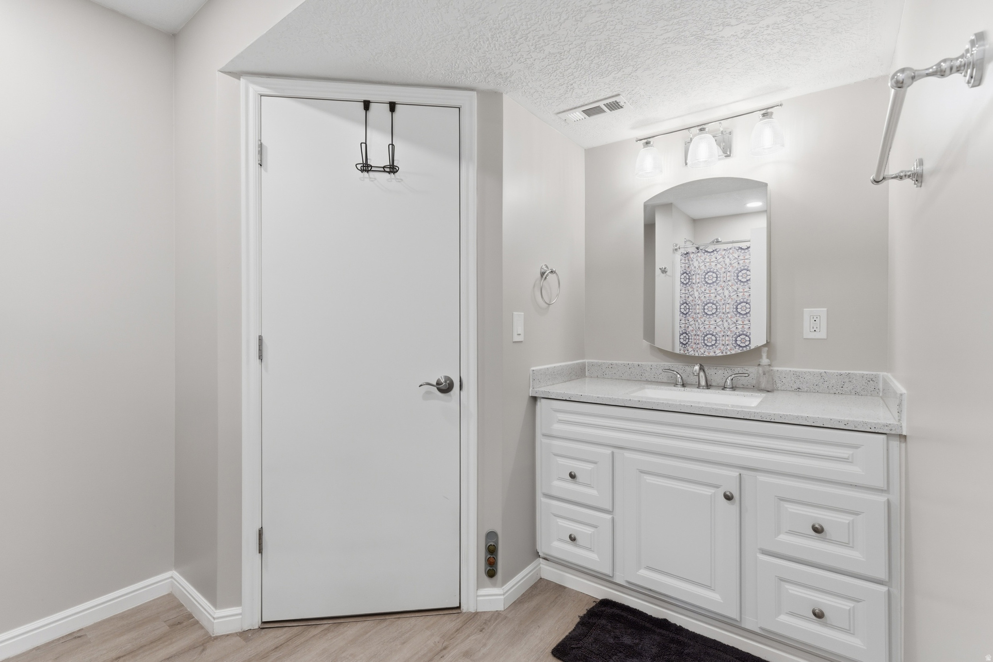 EVERGREEN FARMS - Residential