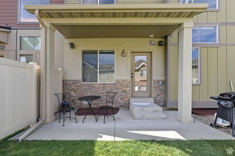 Tiny photo for 10459 S SAGE WOOD WAY, South Jordan, UT 84009 (MLS # 2117893)