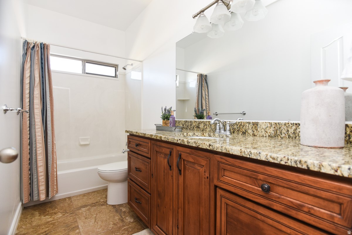 BLAKE MOUNTAIN VIEW EST - Residential