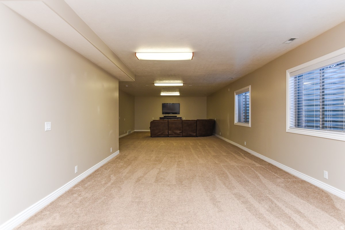 BLAKE MOUNTAIN VIEW EST - Residential