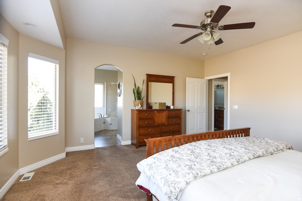 BLAKE MOUNTAIN VIEW EST - Residential