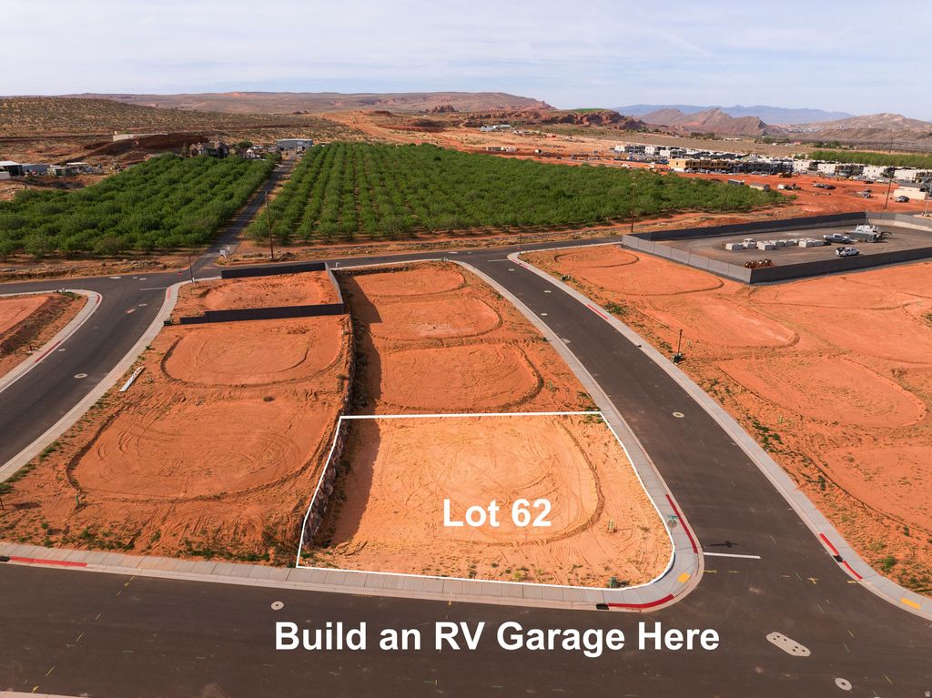 Photo of 62 LOT SAND HOLLOW VLG #62, Hurricane, UT 84737 (MLS # 2153137)