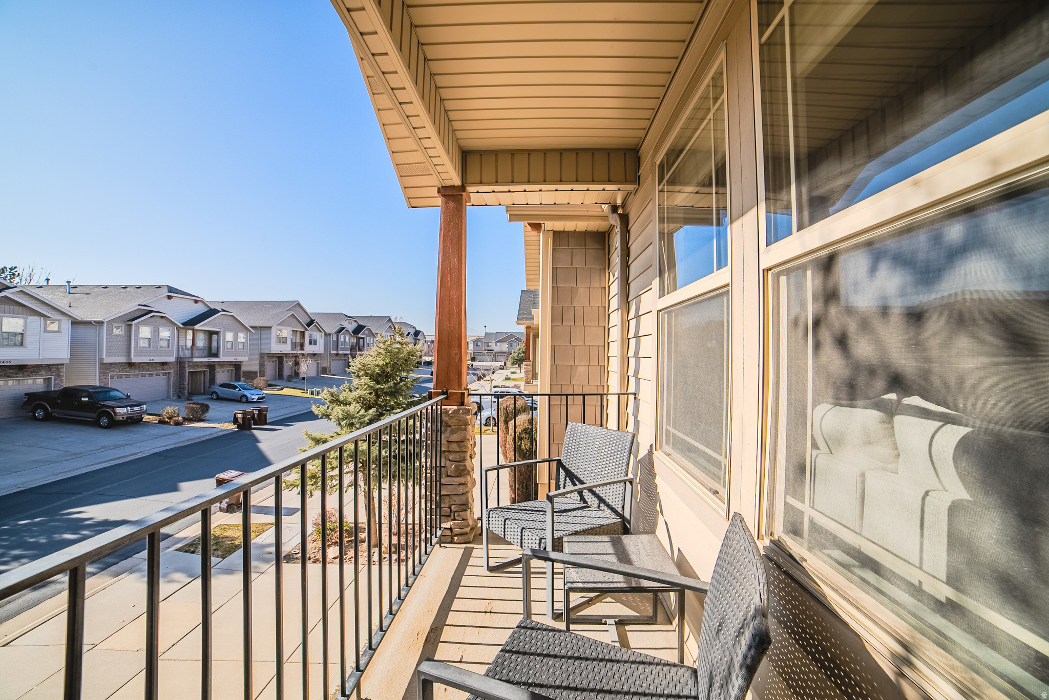 STONEGATE TOWNHOMES - Residential