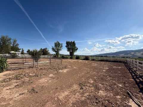 Tiny photo for 4212 N QUARTERHORSE DR, Enoch, UT 84721 (MLS # 2185271)