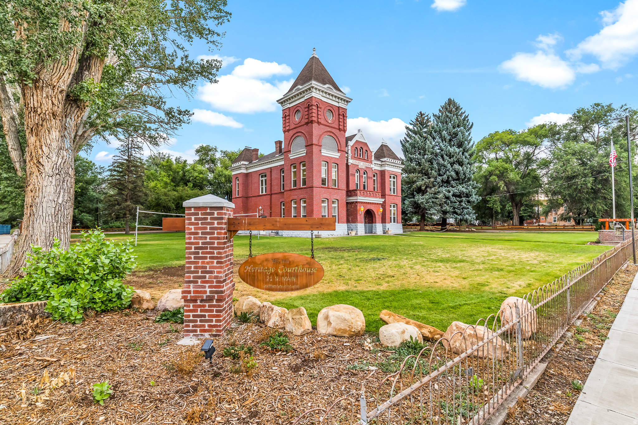 JUNCTION CITY - Residential