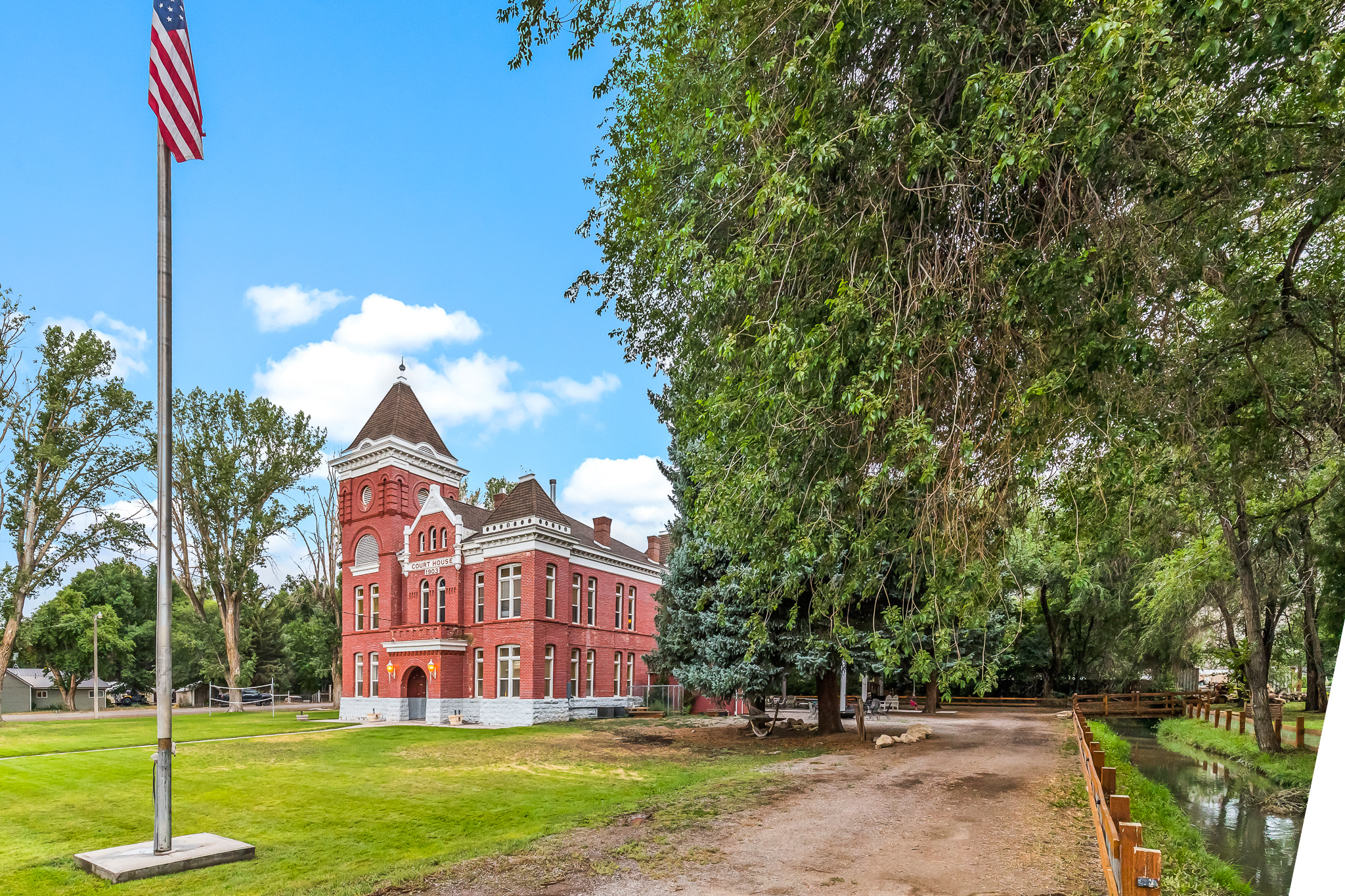 JUNCTION CITY - Residential