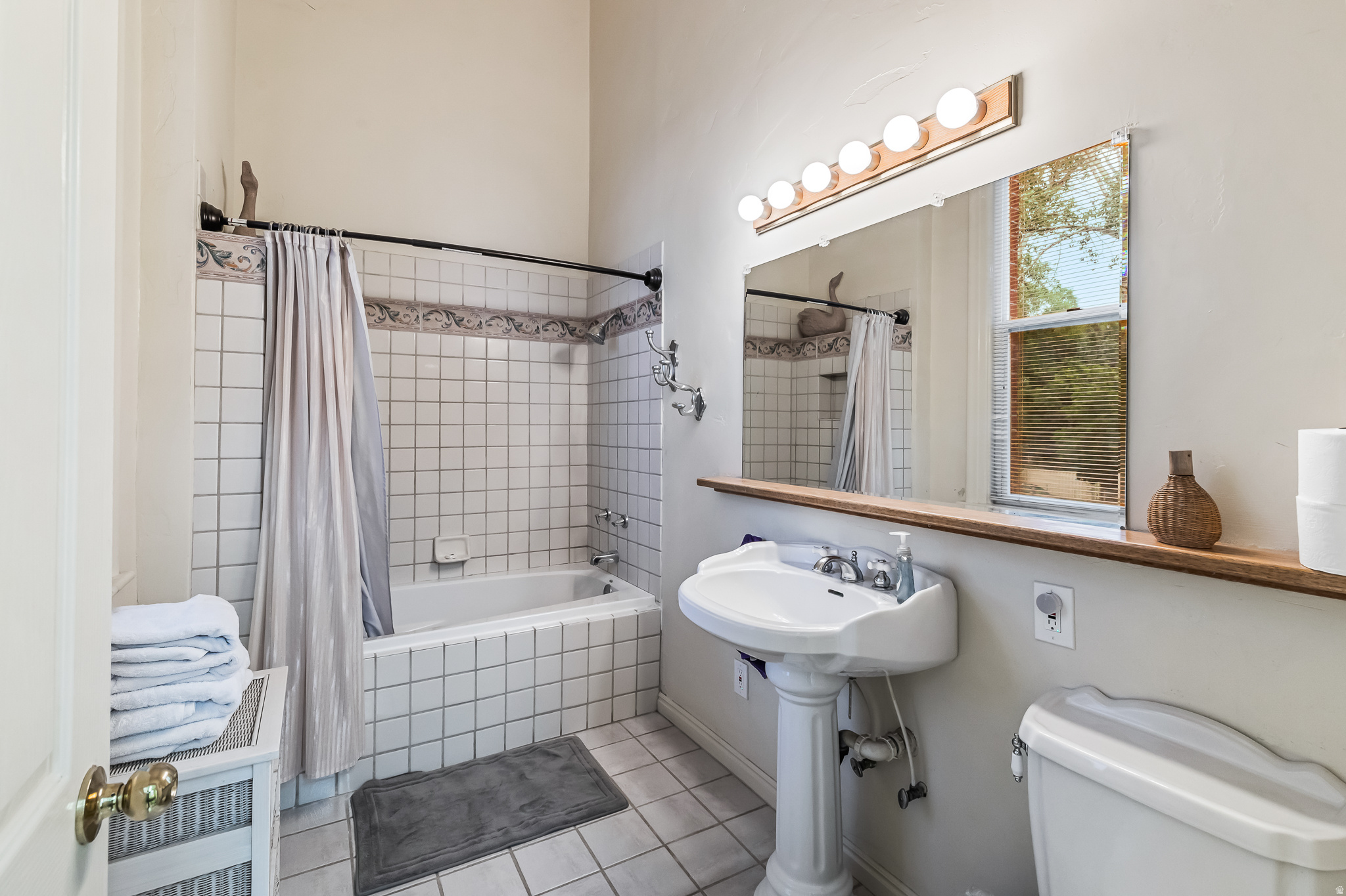 JUNCTION CITY - Residential