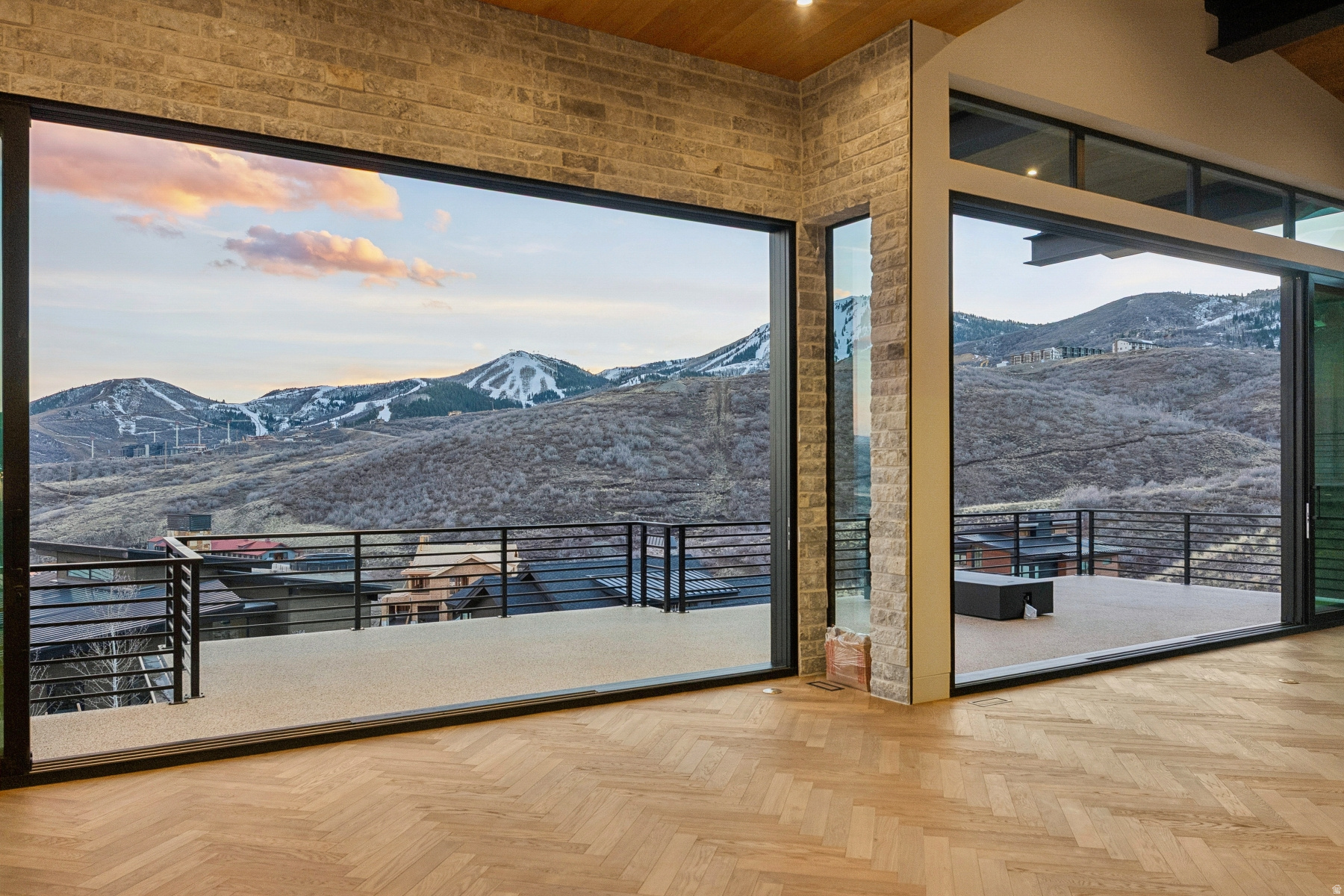 SKYRIDGE SUBDIVISION - Residential