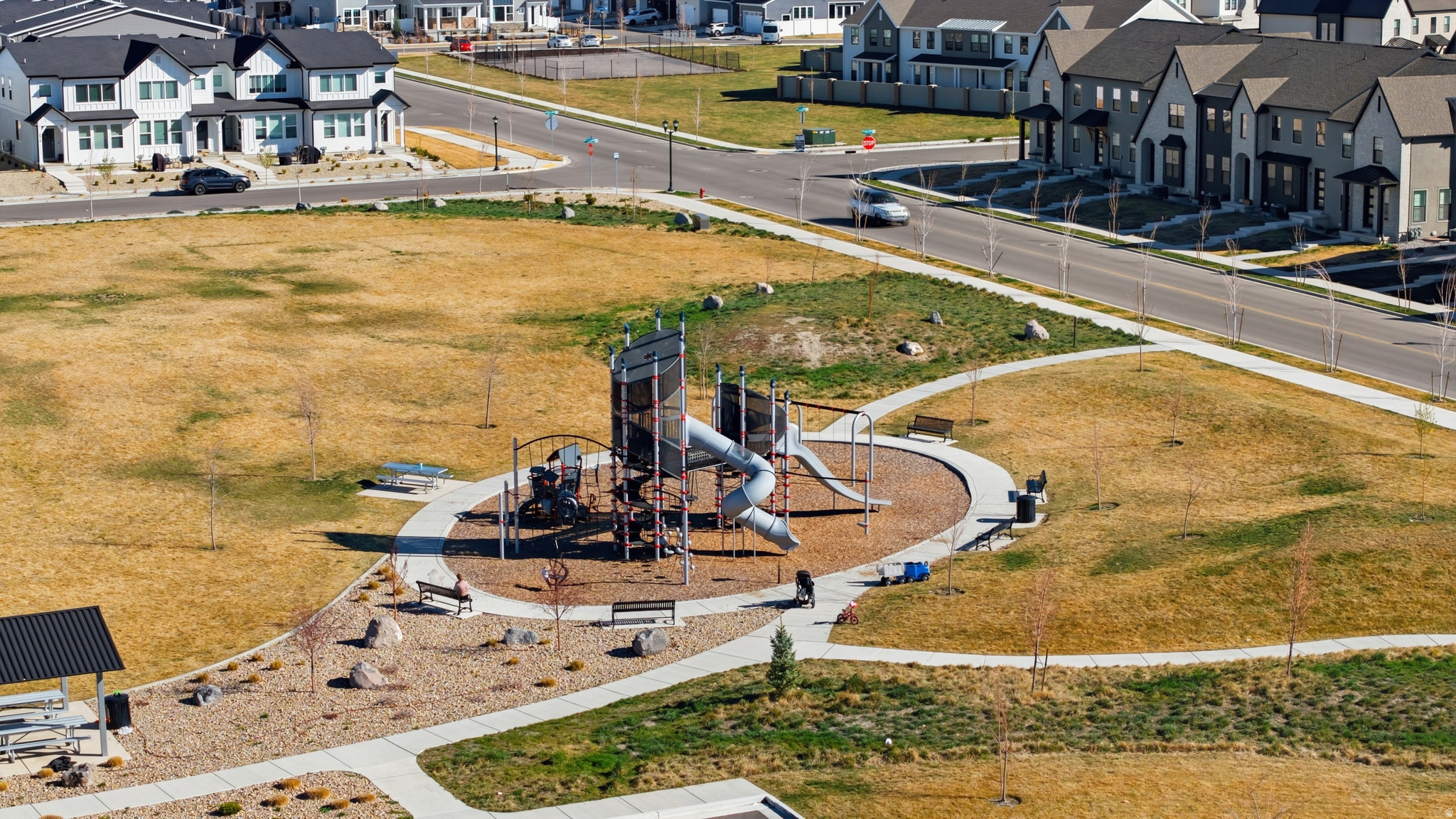 RIDGEVIEW - Residential