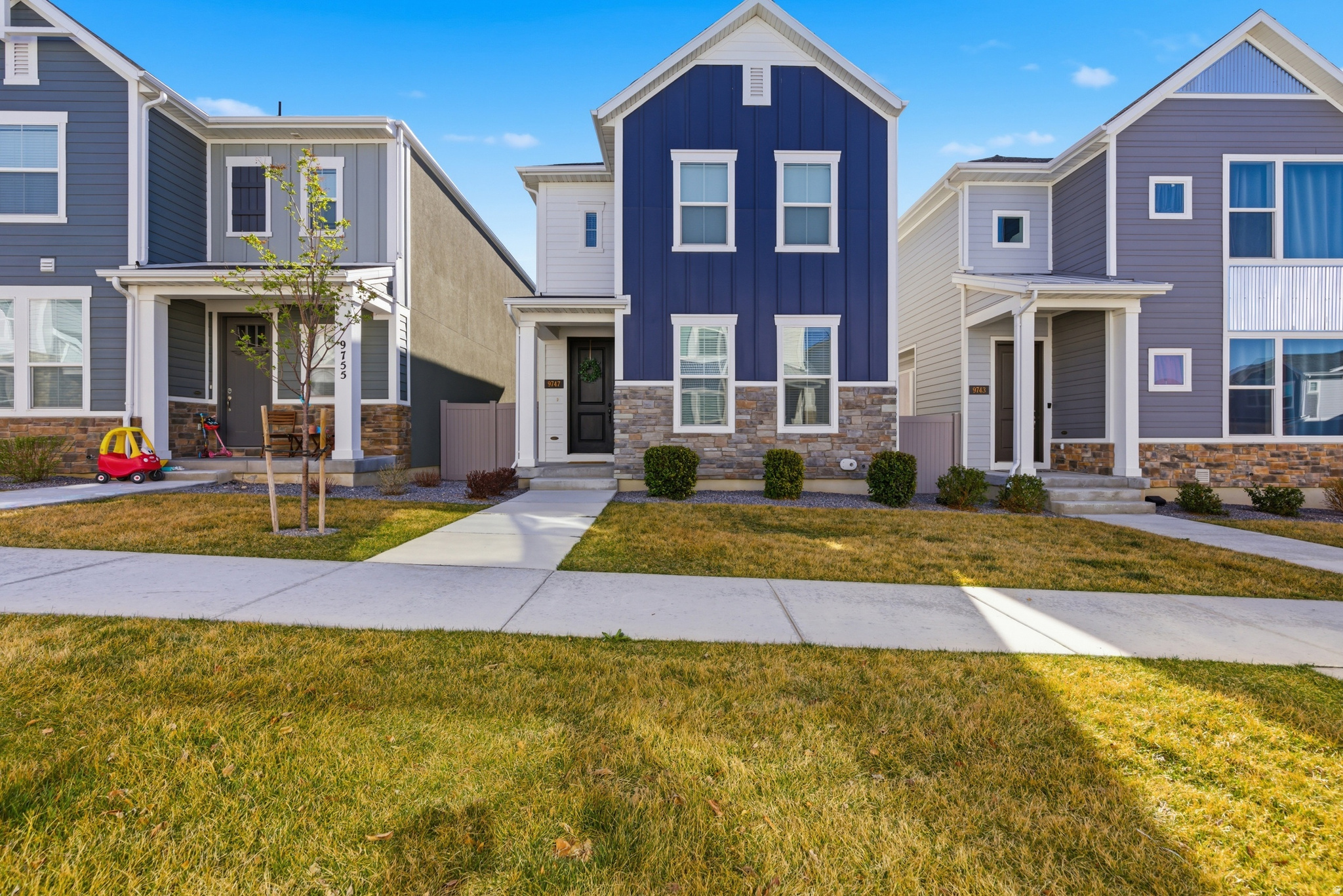 RIDGEVIEW - Residential