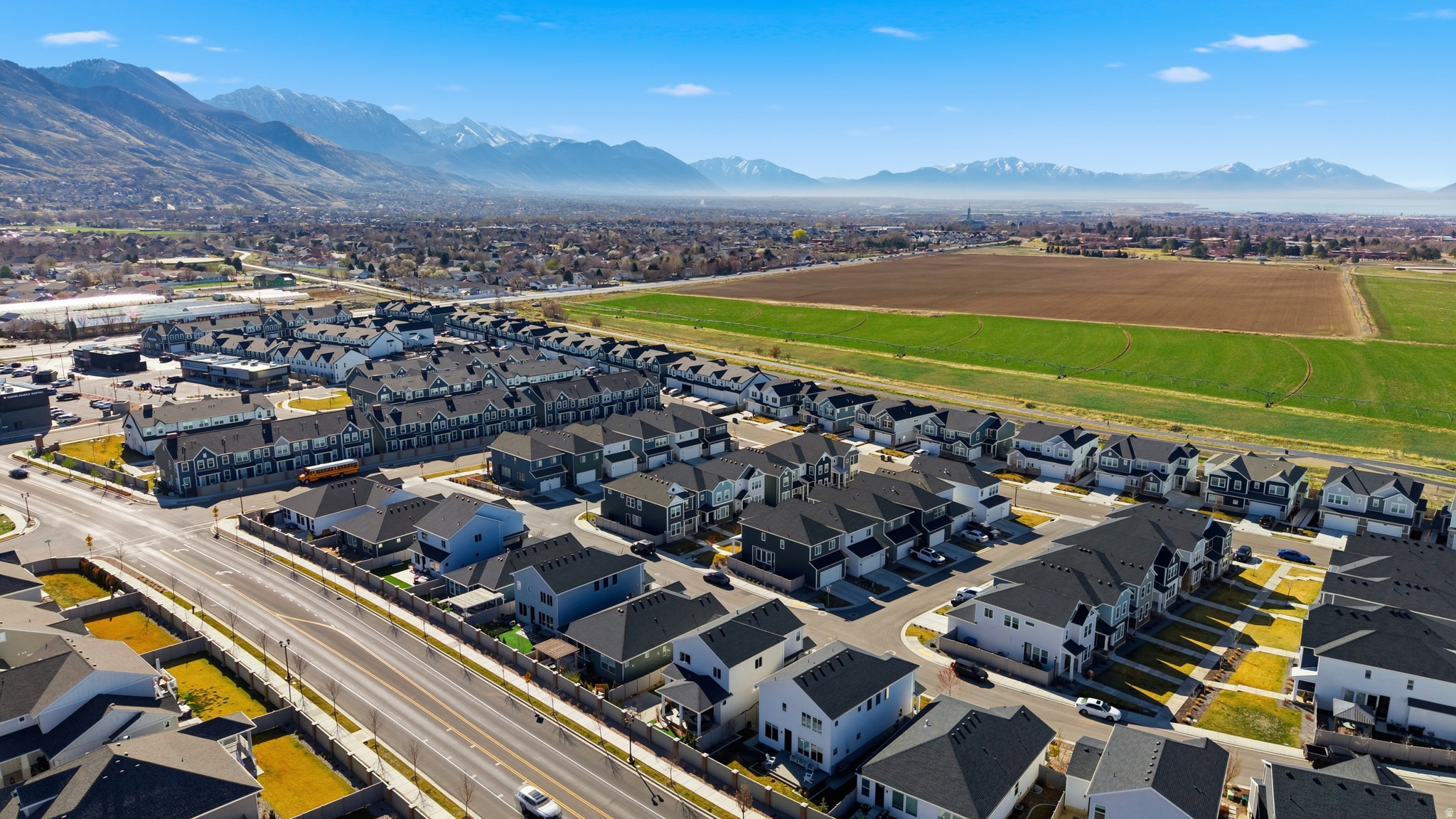 RIDGEVIEW - Residential