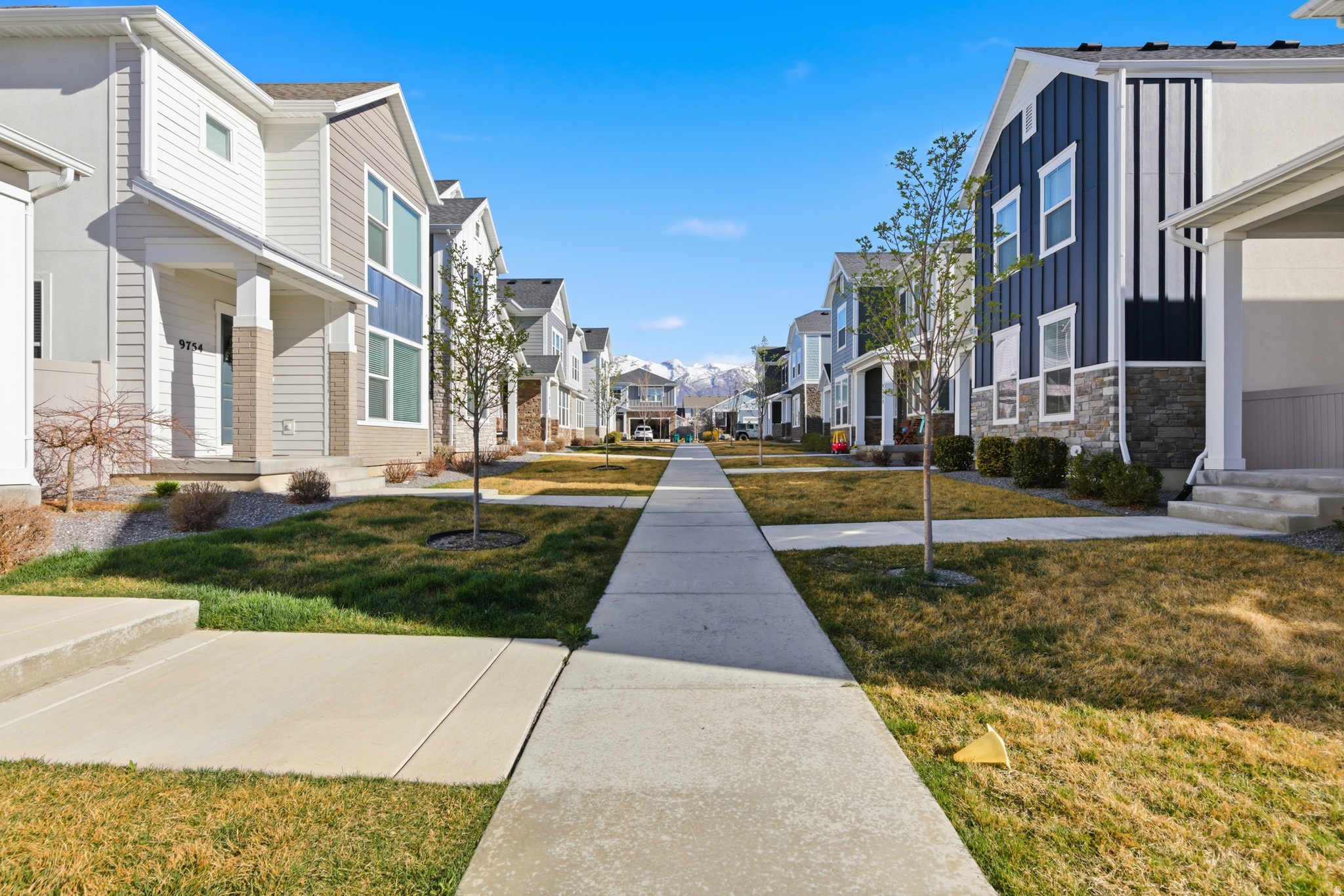 RIDGEVIEW - Residential