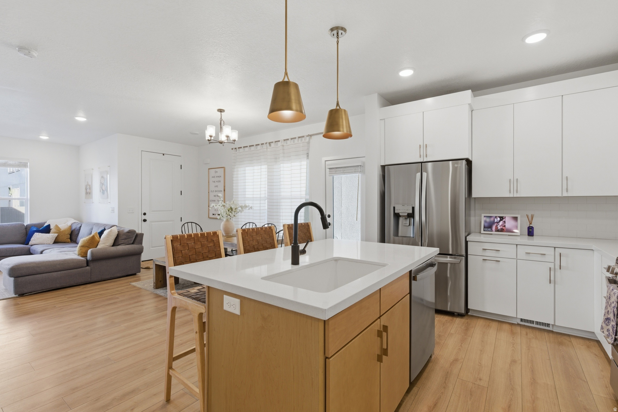 RIDGEVIEW - Residential