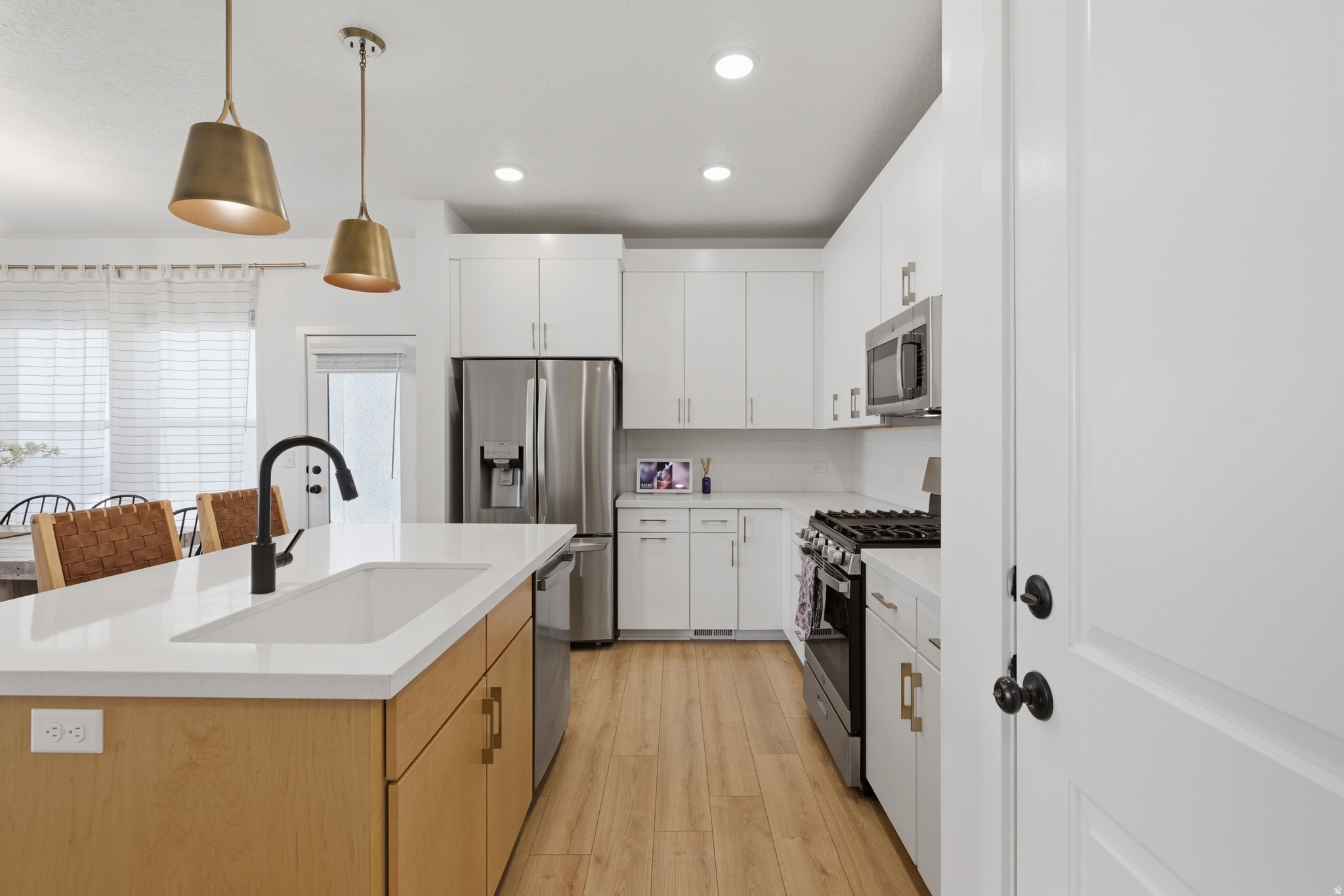 RIDGEVIEW - Residential