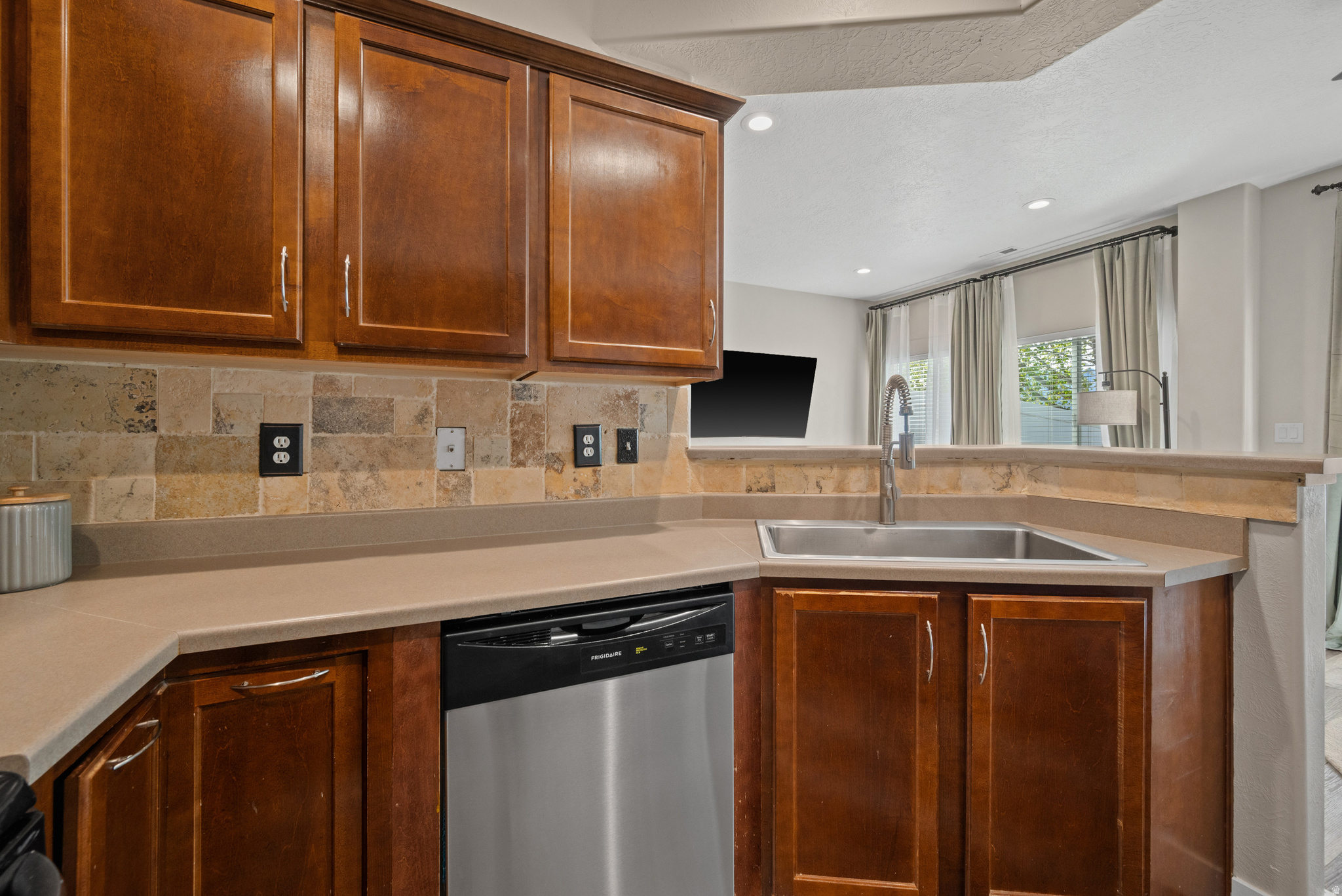 GREENFIELD TOWNHOME - Residential