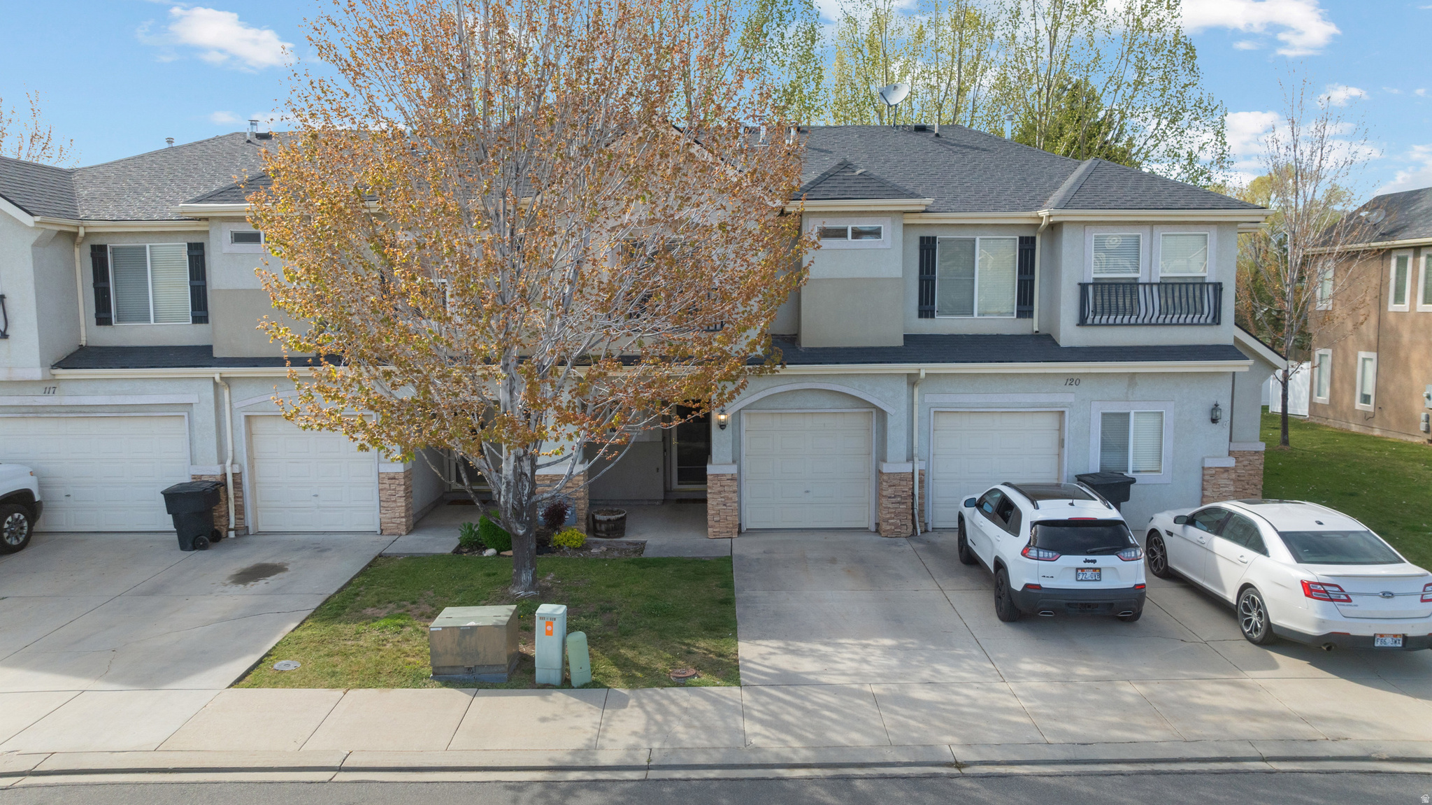 GREENFIELD TOWNHOME - Residential