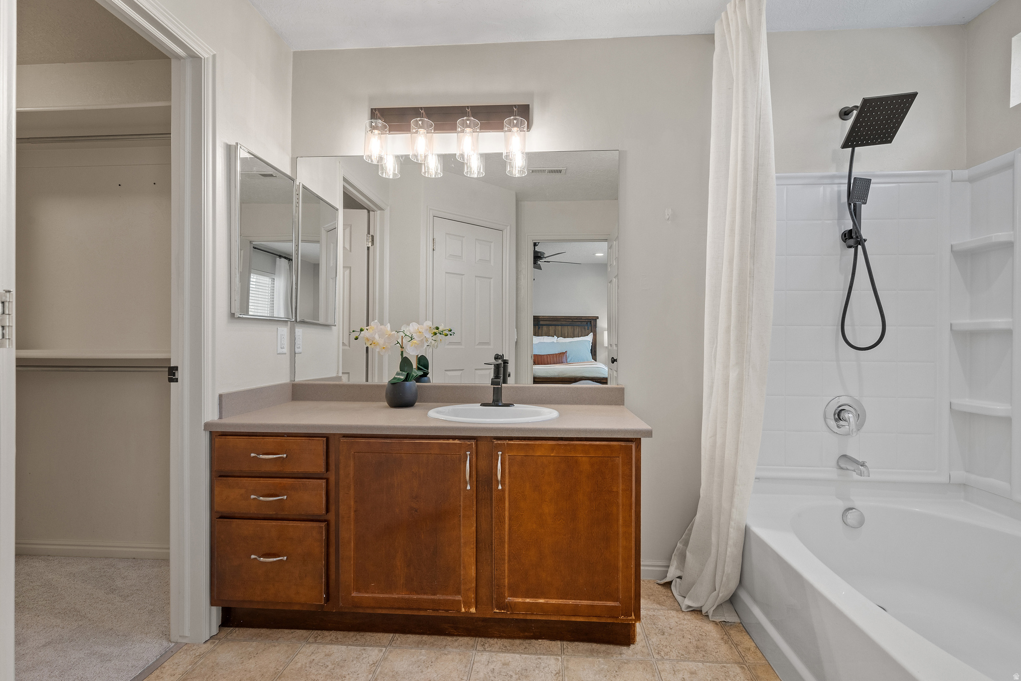 GREENFIELD TOWNHOME - Residential