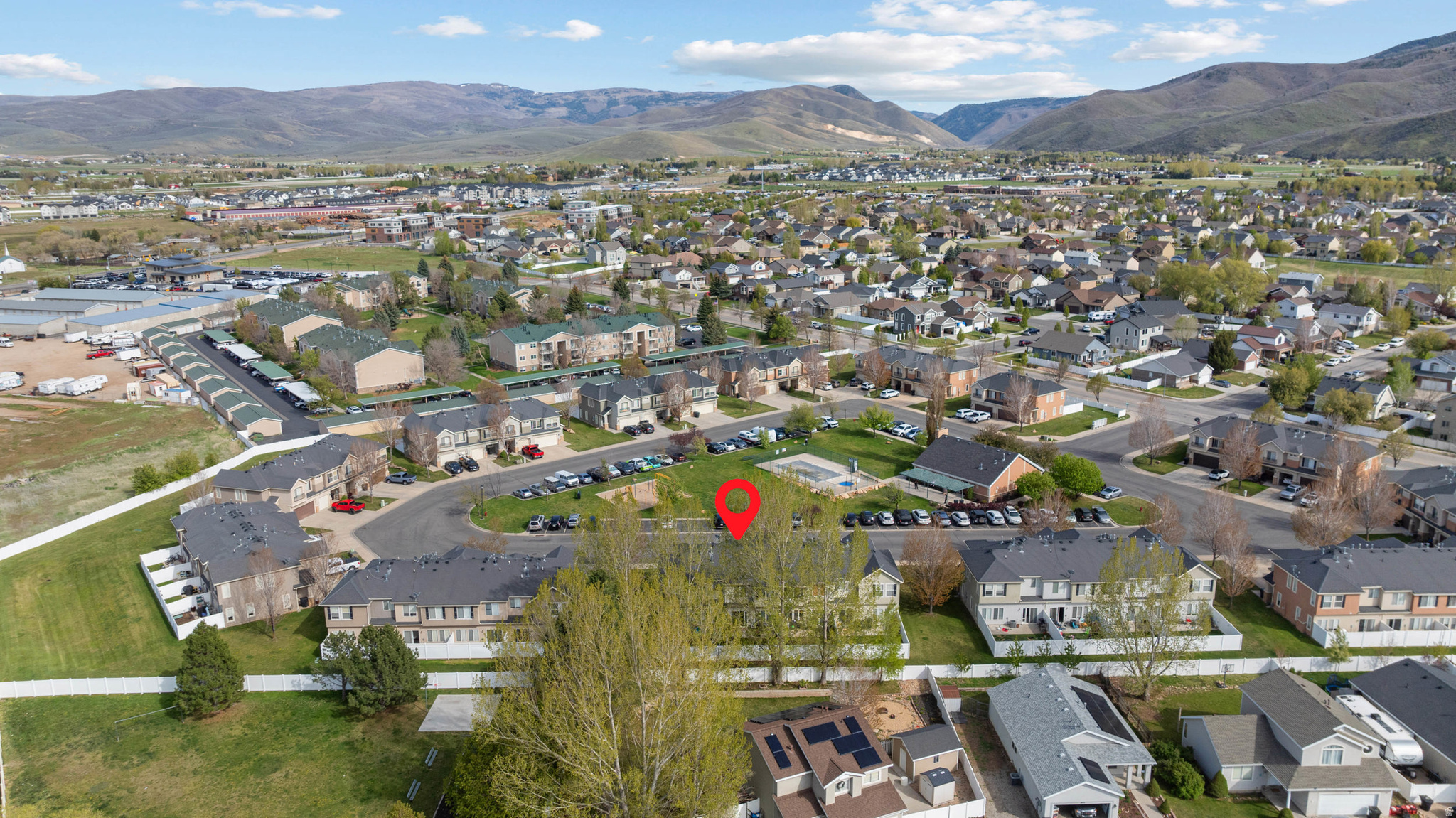 GREENFIELD TOWNHOME - Residential