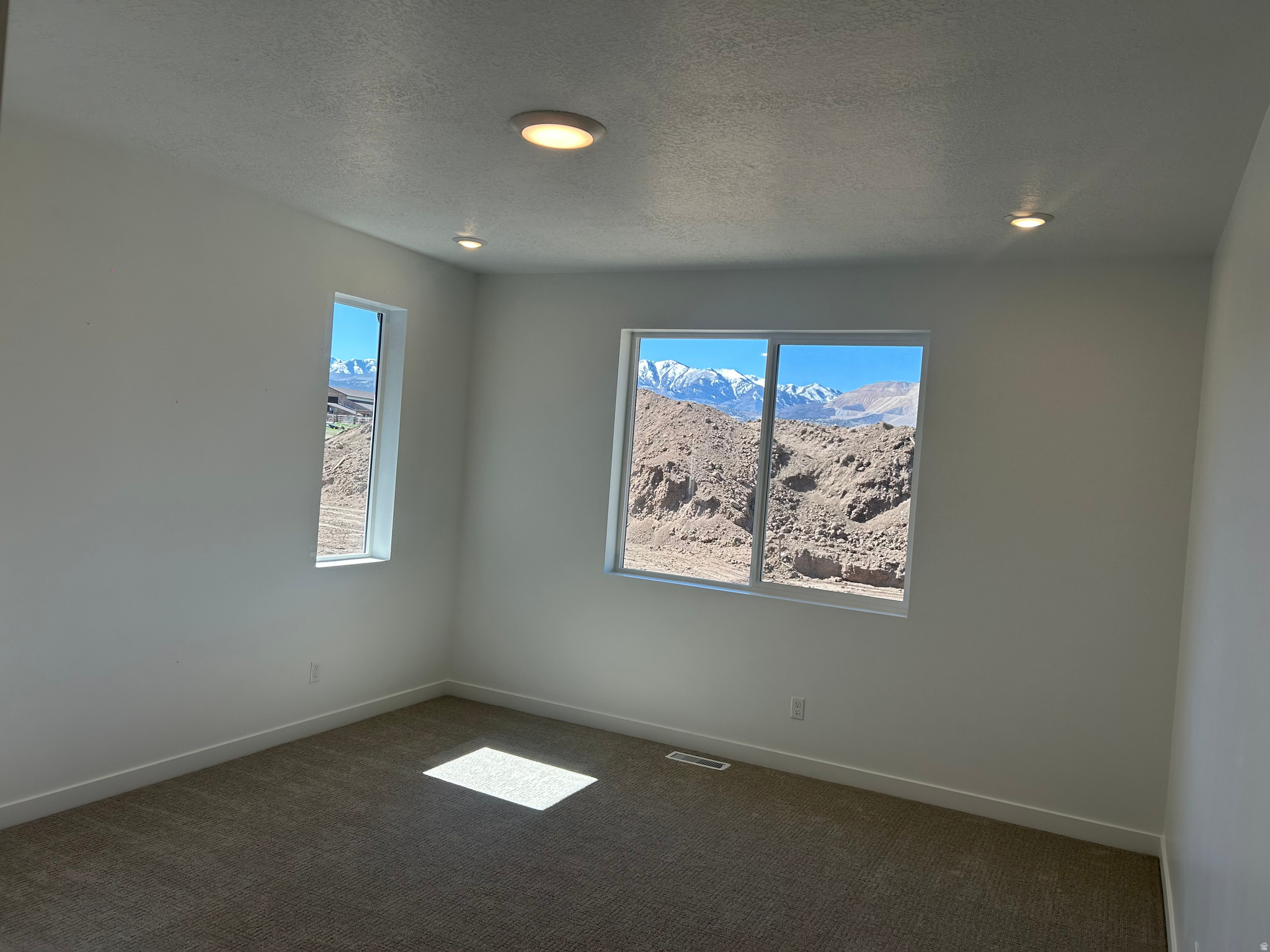 MARDAM RANCH - Residential