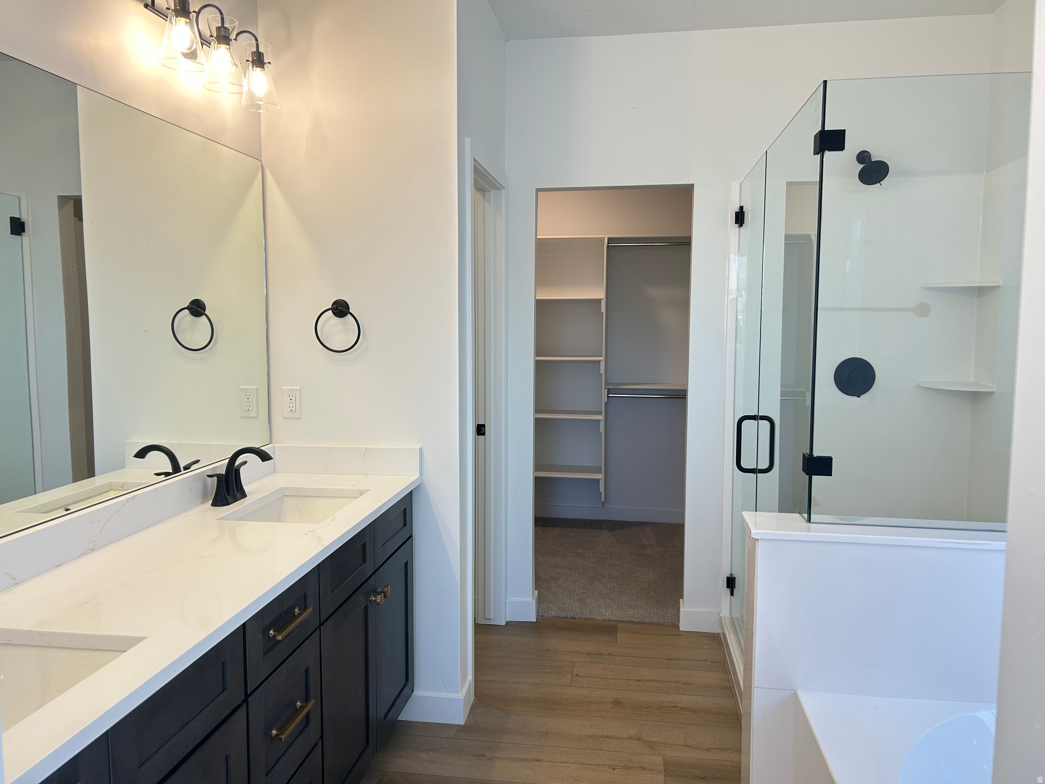 MARDAM RANCH - Residential