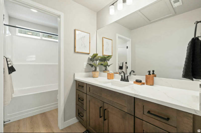 MARDAM RANCH - Residential