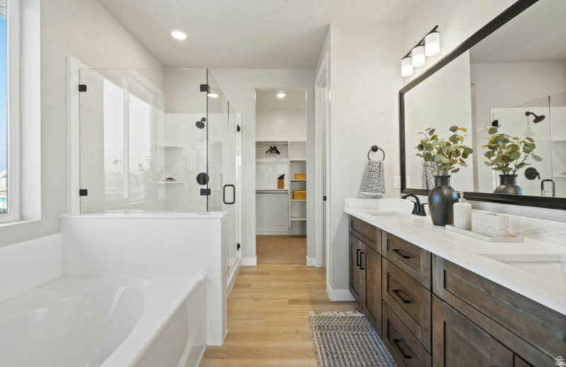 MARDAM RANCH - Residential