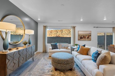 Tiny photo for 1538 S STAIRCASE WAY #4104, Washington, UT 84780 (MLS # 2121456)