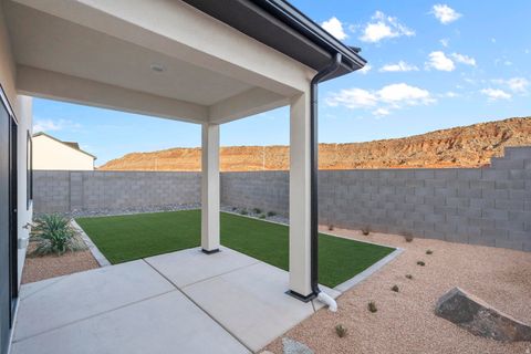 Tiny photo for 1538 S STAIRCASE WAY #4104, Washington, UT 84780 (MLS # 2121456)