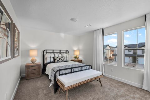 Tiny photo for 1538 S STAIRCASE WAY #4104, Washington, UT 84780 (MLS # 2121456)